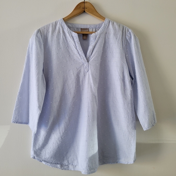 Chico's Tops - Chico's Light Blue Swiss Dot Vneck Popover Size Medium